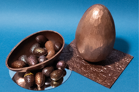 Filled Easter Egg (Dark, 12 eggs)